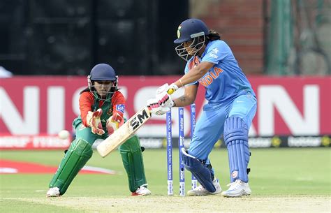 Veda krishnamurthy (born october 16, 1992 in chikmagalur, karnataka) is an indian cricketer. Veda Krishnamurthy, Rajeshwari Gayakwad seal India's ...