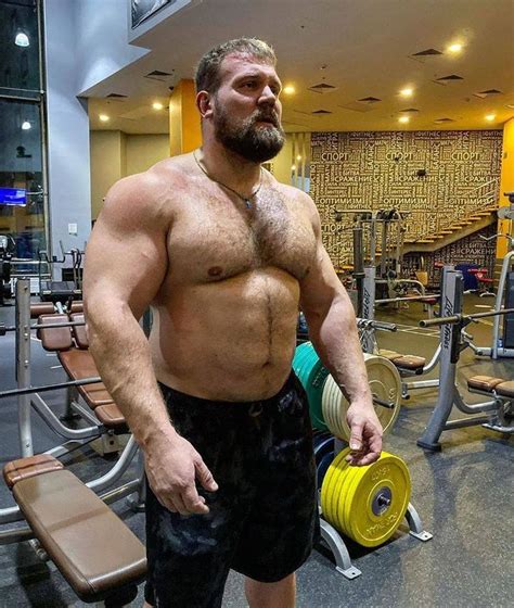 pin by crazy barbells on motivation in 2020 bear men muscle bear male bear
