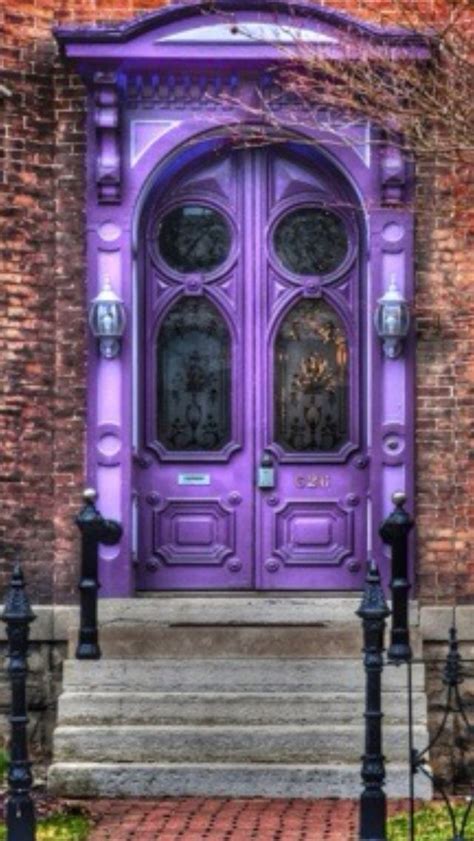 Stunning Vintage Purple Door Purple Door Cool Doors Beautiful Doors