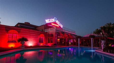 Travel guide resource for your visit to marbella. Vista interior del club Milady Palace de Marbella