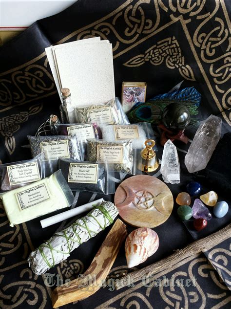 Traveling Wiccan Altar Kit White Witches Altar Kit Smoke