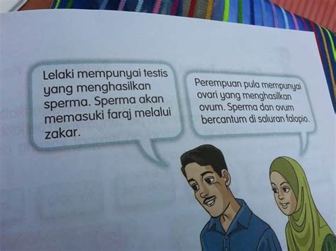Walaupun telah berumur hampir setengah abad tapi dia terlihat masih sangat cantik dan sexy. Buasir Otak: Kewajaran pendidikan seks di sekolah rendah