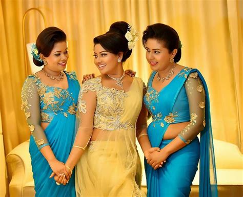 Sri Lankan Fashion Traditional Fashion Desi Beauty Traditional Sarees
