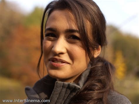 Ecem nur özkaya, maltepe üniversitesi radyo ve televizyonculuk bölümünde eğitim almıştır. ECEM NUR ÖZKAYA Resimleri resim-7