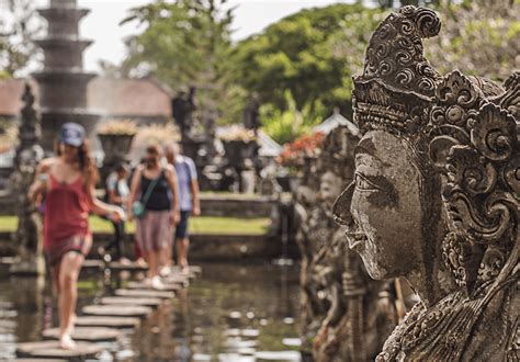 Should You Do Backing As A Digital Nomad In Bali