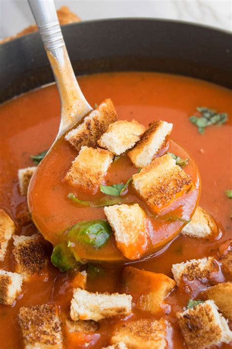 Homemade panera creamy tomato soup. Tomato Basil Soup Recipe (One Pot) | One Pot Recipes