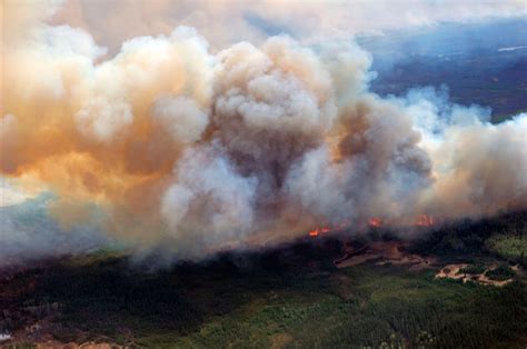 Nasa Photos Of Massive Wildfire In Canada Business Insider