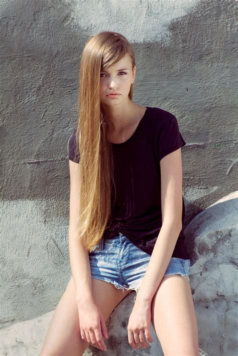 Al Model Management Kristina Romanova