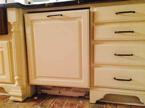 Patented crystaldry™ technology transforms moisture into heat to get dishes, including plastics, 60% drier.* Custom Panel Dishwasher Fit Problem. - Appliances - DIY ...
