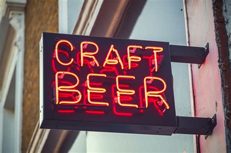 Nick davies is a red seal electrician who has worked for chris's sign service for most of his career. Neon Sign For Craft Beer Stock Photo - Download Image Now ...