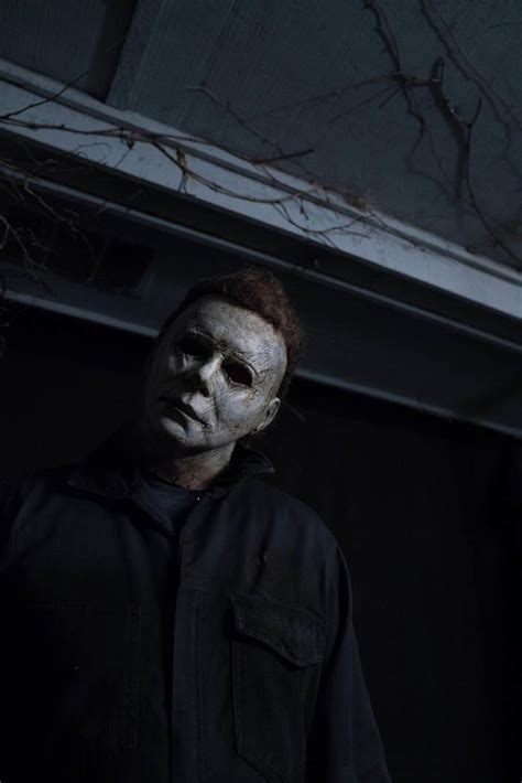 Michael Myers Brings Back The Iconic Head Tilt In Newest