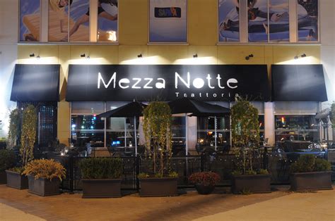 Mezza Notte - Thornhill Restaurant 647.724.1656