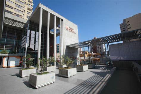Fundación Minera Escondida Antofagasta Bienal Saco