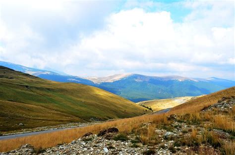 Transalpina road crossing the mountains. Transalpina - The Highest Road In Romania | Bored Panda
