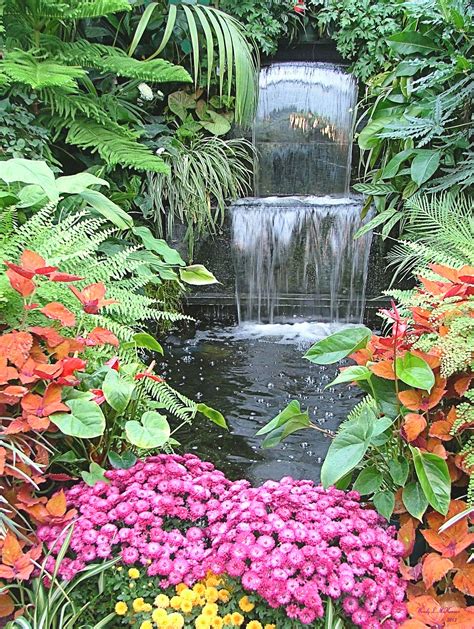 Butchart Gardens Waterfall Most Beautiful Gardens Pretty Gardens