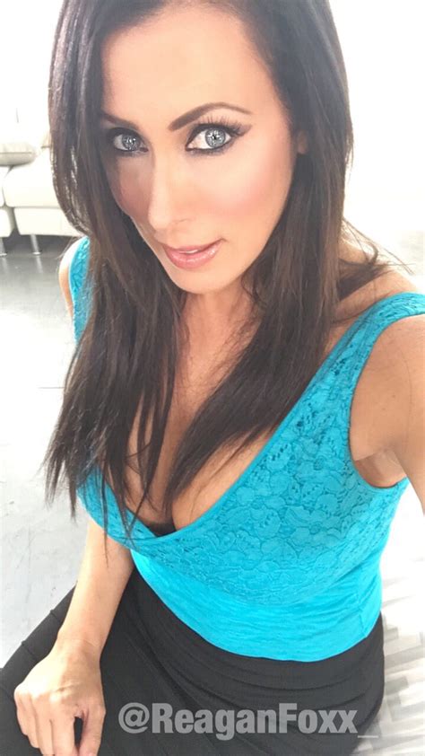 Reagan Foxx The Milf On Twitter New Day New Set Bts Selfie With
