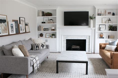 Here are 10 living rooms that go without one. Tips to Style a Round Coffee Table in your Living Room ...
