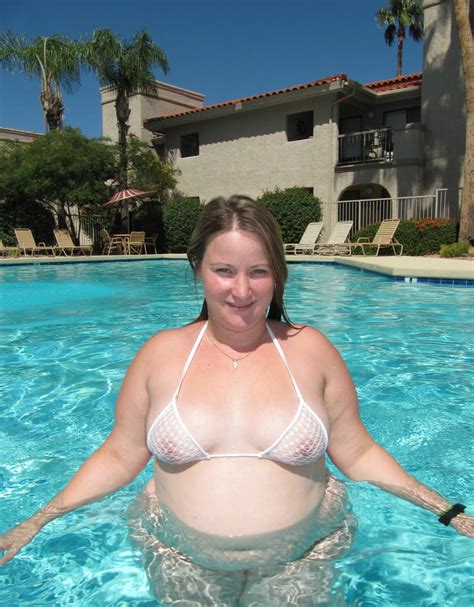 Fat Girls Like The Pool Too Porn Pictures Xxx Photos Sex Images Pictoa