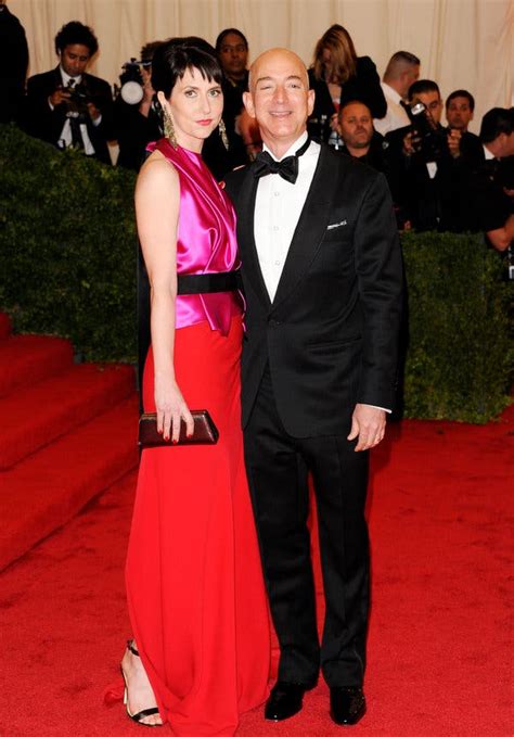 Bezos, who married mackenzie (née tuttle) in 1993, a year before he started amazon from his garage in seattle, broke the news of the split in a tweet signed by both of. Jeff Bezos Children - Jeff Bezos Takes His Kids Out In New ...