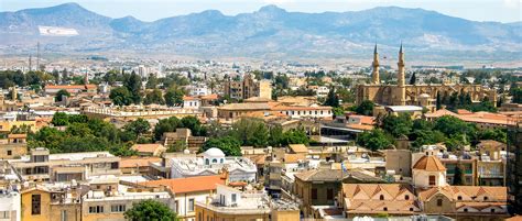 Capital city, the area of a country, province, region, or state, regarded as enjoying primary status, usually but not always the seat of the government; Nicosia, capital de Chipre