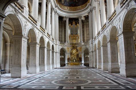 They were also located far from the king's dining room that food was often cold by the time it arrived. Day Trip: Palace of Versailles | Displaced Beachbums
