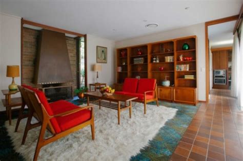 These best tiny homes are just as functional as they are adorable. Bold And Eye-Catching Allum House In The 60s Style - DigsDigs