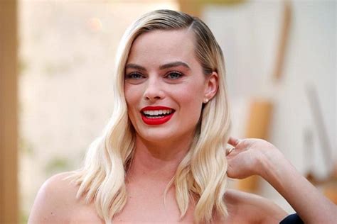 Inilah Profil Dan Biodata Margot Robbie Pemeran Harley Quinn Dalam