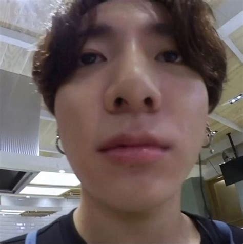 Map of the soul on:e on we heart it. Pin by ༺GiA⁷..♡༻ on moood: in 2020 | Bts memes hilarious ...