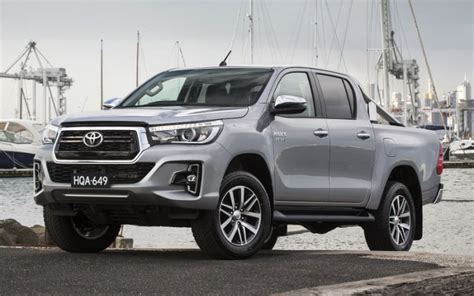 2019 Toyota Hilux Sr5 4x4 Double Cab Pickup Specifications Carexpert
