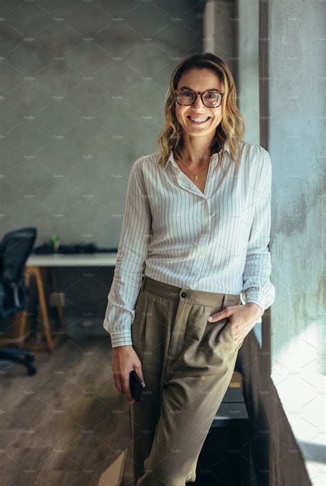 Positive Businesswoman In Office In 2021 Lifestyle Photography Women