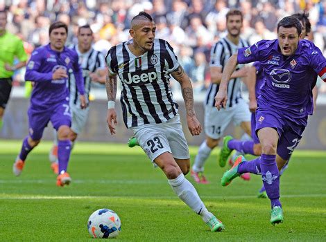 Kulminacija euforije u engleskoj škole u ponedeljak menjaju rasporede zbog finala. Osmina finala Evropske lige: Juventus dočekuje Fiorentinu ...