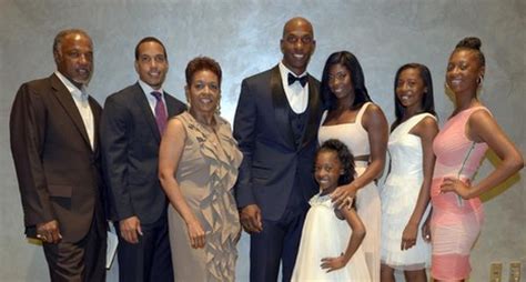Previously, he owned a house in englewood. Homegrown basketball star Chauncey Billups says his family ...