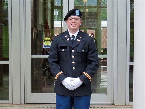 Chastain Graduates Commissioned In Us Army The News Observer Blue