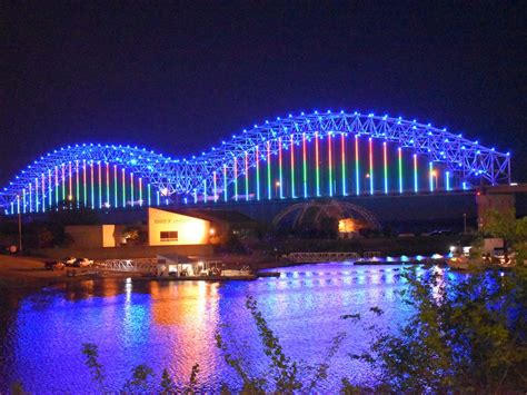Memphis I 40 Bridge Lights At Night Smithsonian Photo Contest