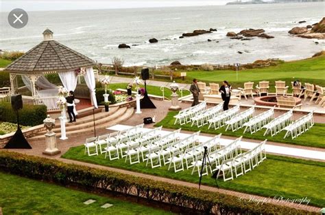 She knows a lot about half moon bay and gives you a list of nearby places to hold reception, get flowers, and the hastings house is located down the street from the douglas beach house right on miramar beach in half moon bay. Pin by Ana Khan on Wedding Inspo | Bay wedding, Ritz ...