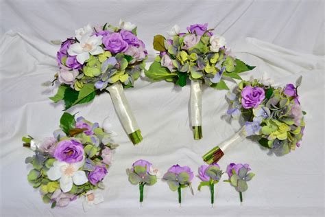 Looking for great wedding flowers online? Pre made cheap and discounted silk wedding flower packages ...