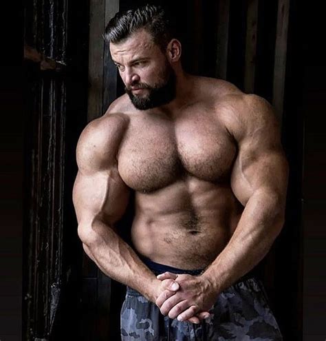 pin by jayce maldonado on bodybuilding 13 beard muscle gym inspiration muscle men