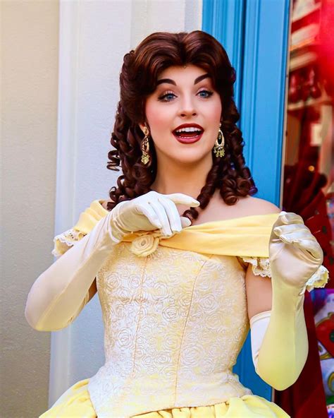 Pin By Cecily Lent On Belle From Beauty And The Beast Belle Cosplay