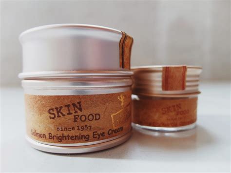 Dear all, it's time for february's makeup purchase of the month! -: Product Review | Skinfood Salmon Brightening Eye Cream