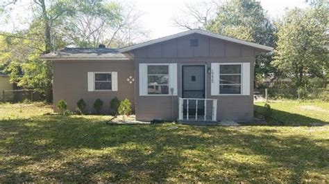 The carlton at bartram park offers 1, 2 & 3 bedroom apartments in jacksonville, fl. 2 Bedroom with a Large Yard - House for Rent in ...