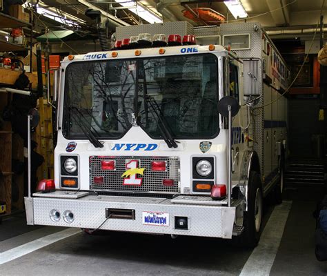 Nypd Emergency Services Unit Esu Swatrescue Truck 1 A Photo On