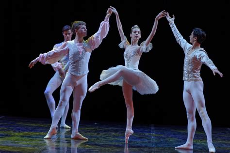 Caracteristicas Do Ballet Classico