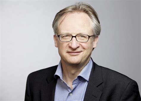 Martin schmitz kann sich über einen neuen opel mokka freuen und rolf bäumler über einen geldgewinn in höhe von 10.000 euro. Albrecht von Lucke - Ulmer Denkanstöße
