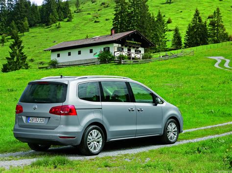 Family Car 2011 Volkswagen Sharan | NENSY CAR BLOG