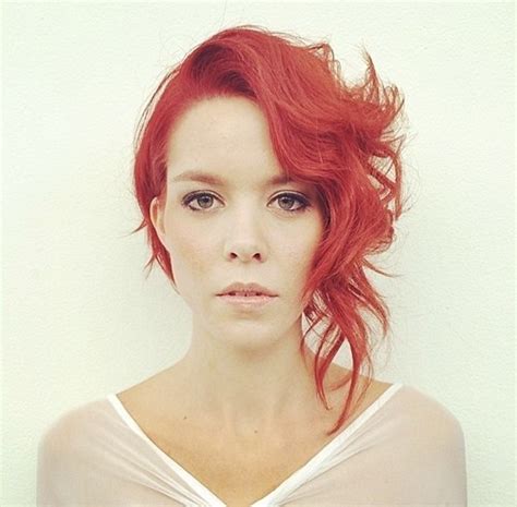 The combo with curly hair makes it stand out even more. Top 40 Catchy Asymmetrical Haircuts and Hairstyles