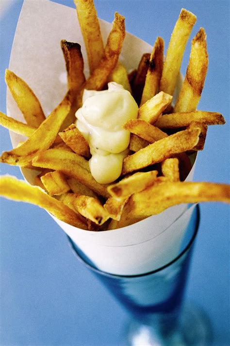 See 771 unbiased reviews of belgian frites papy, ranked #890 on tripadvisor among 3,828 restaurants in brussels. Belgian Fries With Mayonnaise On Top Photograph by Romulo ...