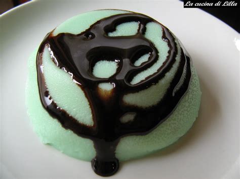 Check spelling or type a new query. Dolci: Budino alla menta con salsa al cioccolato
