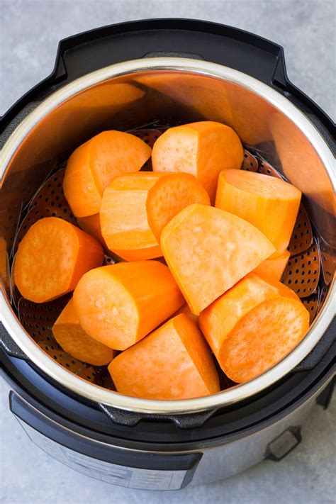 Then, add the sweet potatoes. Instant Pot Mashed Sweet Potatoes - Best Creamy Mashed ...