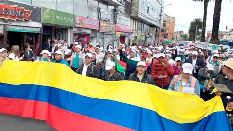 Последние твиты от iván duque (@ivanduque). Convocan a gran huelga en Colombia contra gobierno de Iván ...
