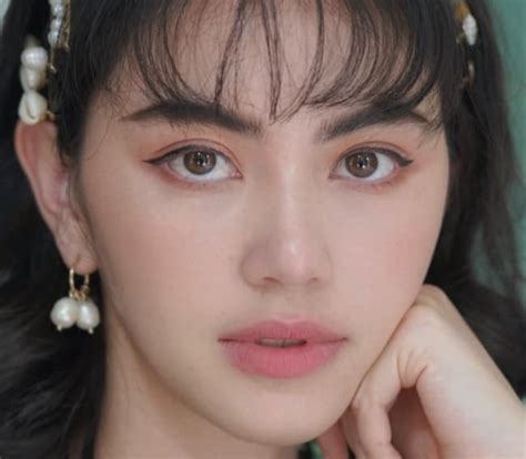 ดาวิกา โฮร์เน่ (ดาวิก้า โฮร์เน่) ชื่อเล่น : ตามหาคอนแทคเลนส์สีตา ใหม่ ดาวิกา?? - Pantip